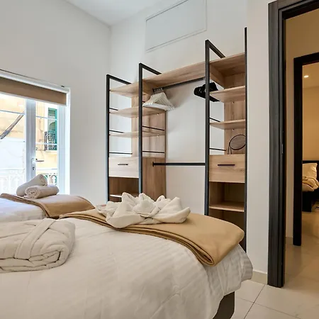 Marina View Apartment *